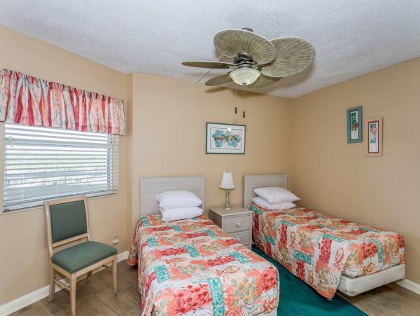 Pensacola Beach Condo 1023932