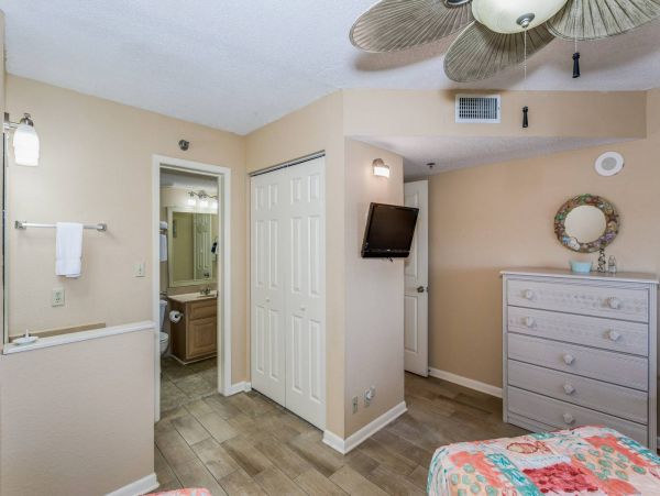 Pensacola Beach Condo 1023932