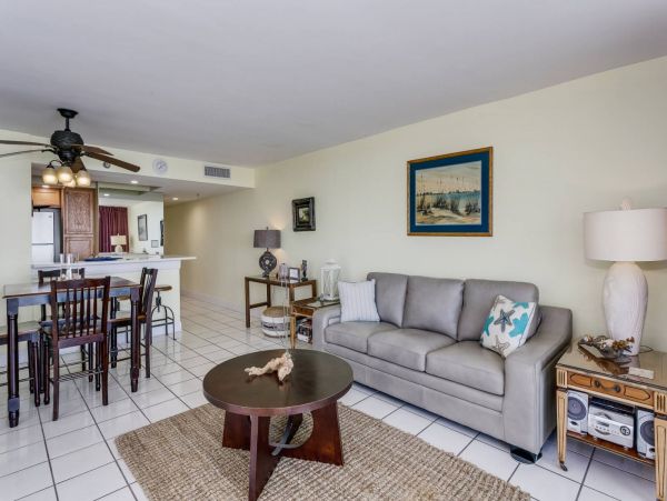 Pensacola Beach Condo 1023937