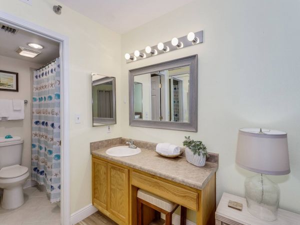 Pensacola Beach Condo 1023937