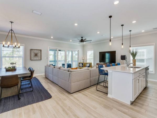 Pensacola Beach Condo 1023941