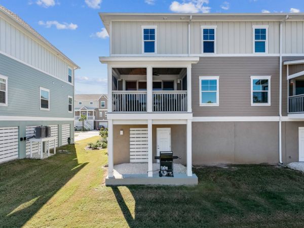 Pensacola Beach Condo 1023941