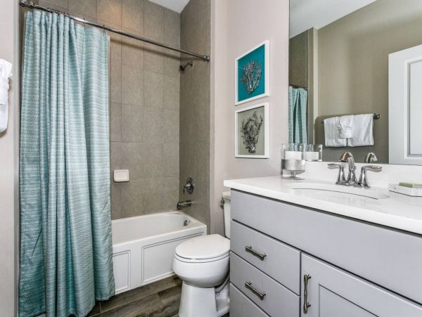 Pensacola Beach Condo 1023943