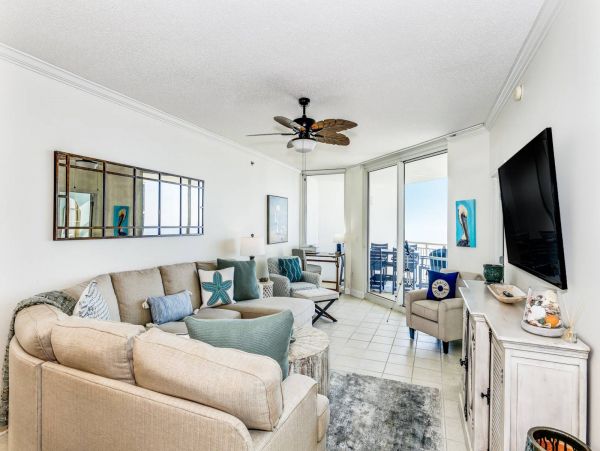 Breathtaking Views & Sunsets Three Bedroom Condo in Pensacola Beach