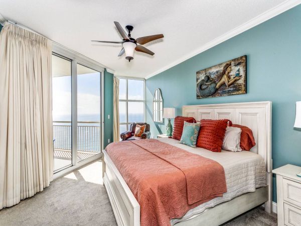 Breathtaking Views & Sunsets Three Bedroom Condo in Pensacola Beach