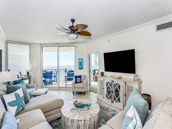 Breathtaking Views & Sunsets Three Bedroom Condo in Pensacola Beach