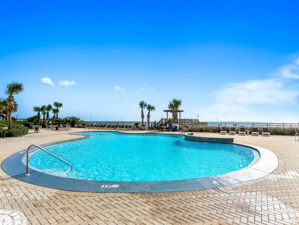 Breathtaking Views & Sunsets Three Bedroom Condo in Pensacola Beach