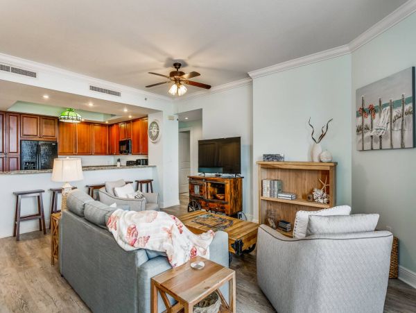 Pensacola Beach Condo 1023947