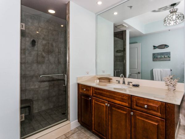 Pensacola Beach Condo 1023947