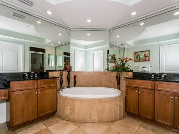 Pensacola Beach Condo 1023949