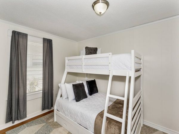 Pensacola Beach Home 1023953
