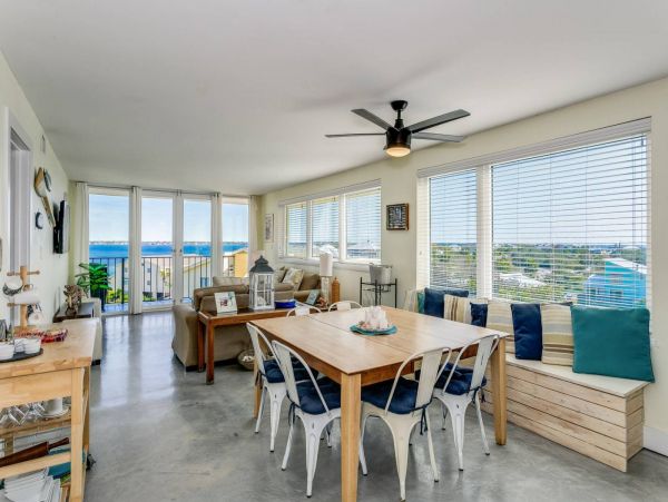 Pensacola Beach Condo 1023963