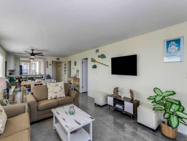 Pensacola Beach Condo 1023963