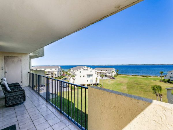 Pensacola Beach Condo 1023963