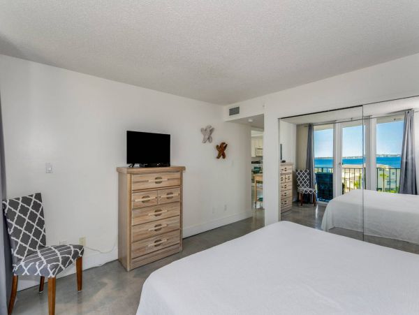 Pensacola Beach Condo 1023963