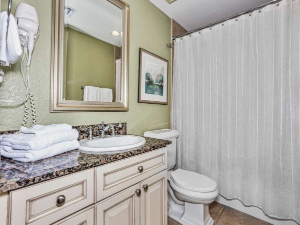 Pensacola Beach Condo 1023964