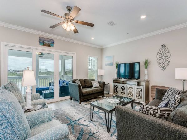 Pensacola Vacation Duplex Three Bedroom Walk to Beach