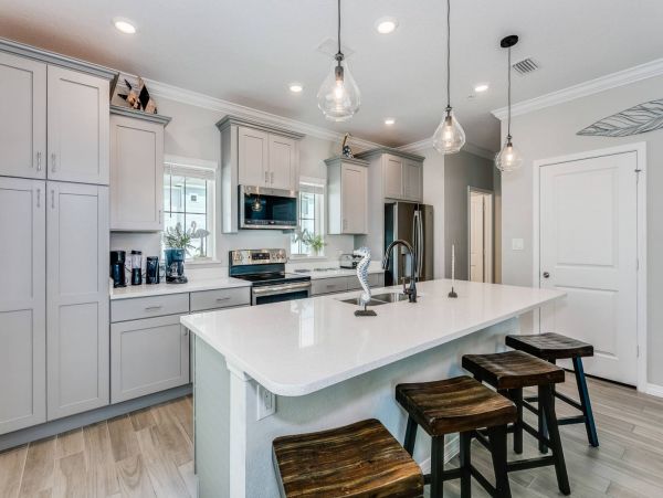 Pensacola Vacation Duplex Three Bedroom Walk to Beach