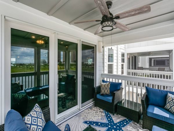 Pensacola Vacation Duplex Three Bedroom Walk to Beach