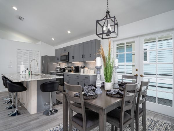 Fort Myers Vacation Pool Home Four Bedroom