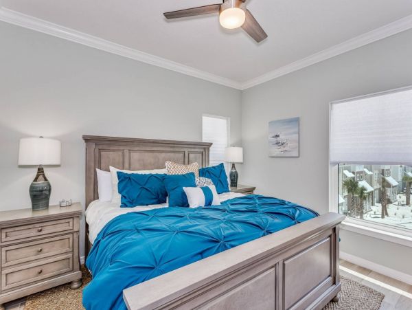 Pensacola Beach Condo 1023987