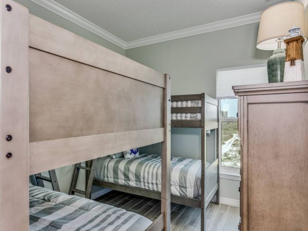Pensacola Beach Condo 1023987