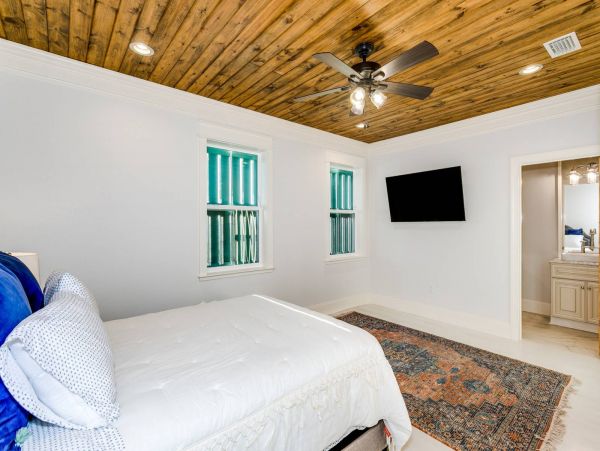 Pensacola Beach Home 1023989