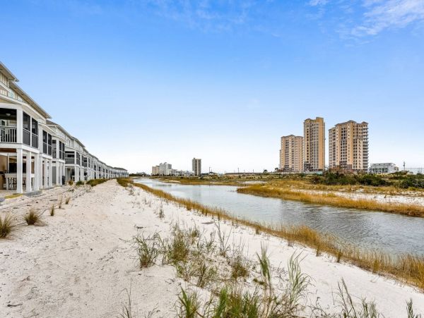 Pensacola Beach Condo 1023993