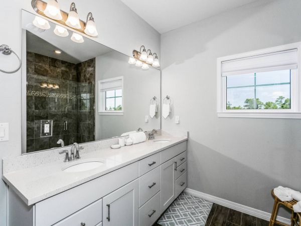 Pensacola Beach Condo 1023998
