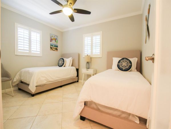 Sarasota Home 1024003
