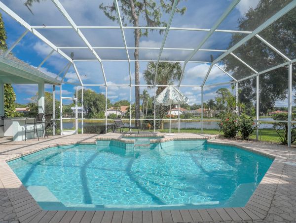 Sarasota Home 1024010