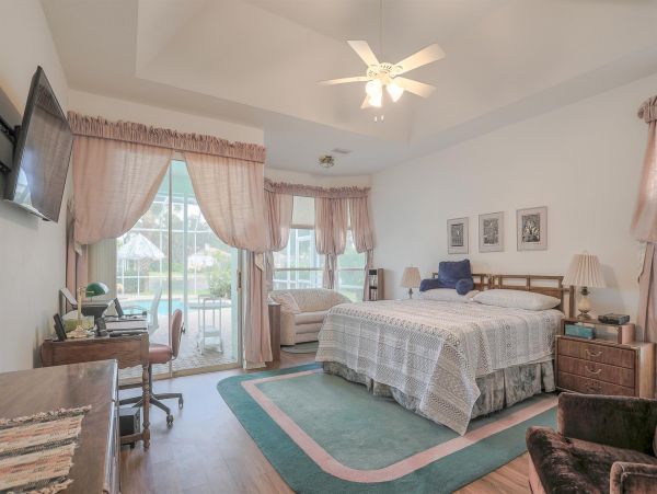 Sarasota Home 1024010