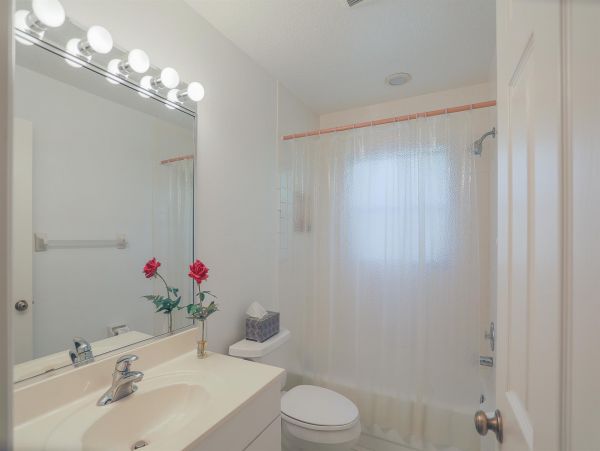 Sarasota Home 1024010