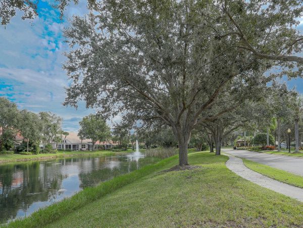 Sarasota Home 1024010