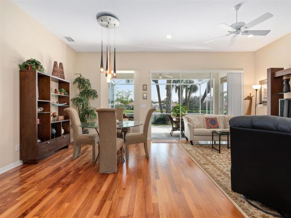 Sarasota Home 1024011