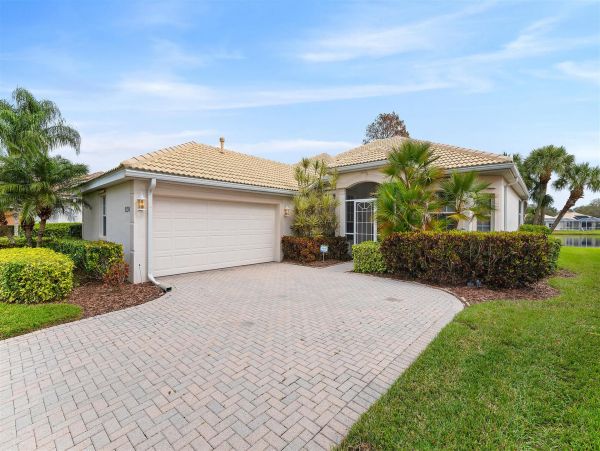 Sarasota Home 1024011