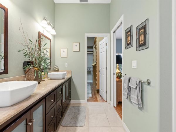 Sarasota Home 1024011