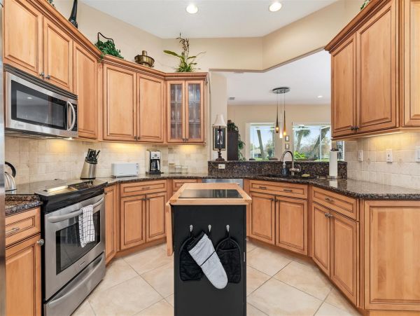 Sarasota Home 1024011