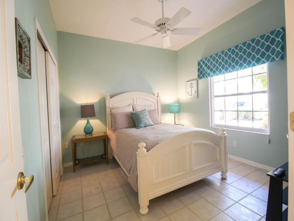 Lovely 2 Bedroom Vacation Rental in Sarasota