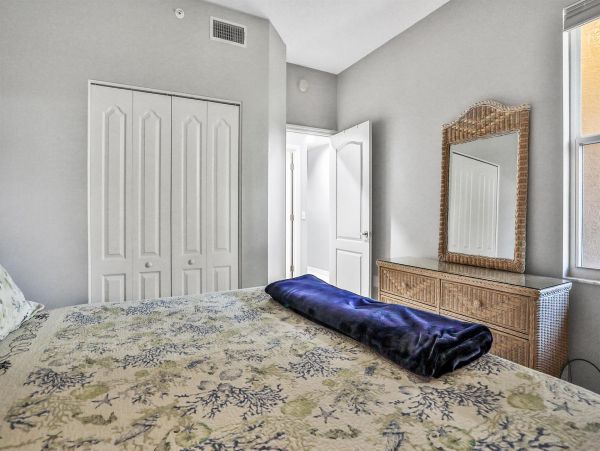 Sarasota Condo 1024020