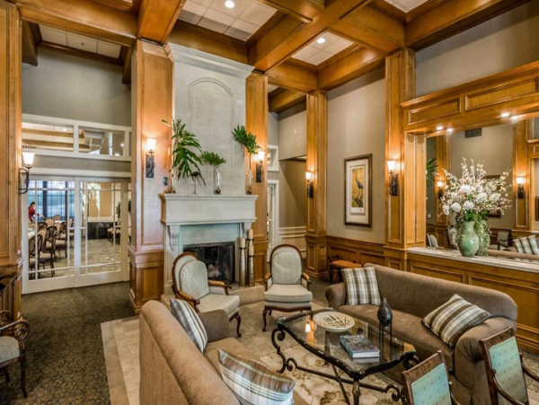 Sarasota Vacation Rental: Family-Friendly Lakefront Condo