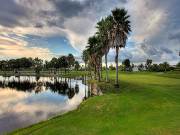 Sarasota Vacation Rental: Family-Friendly Lakefront Condo