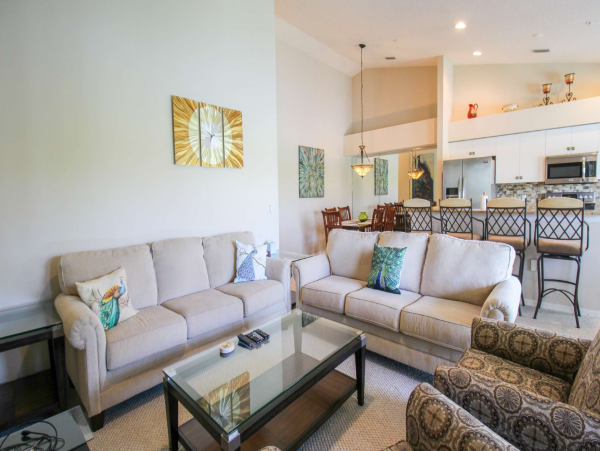 Sarasota Vacation Rental: Family-Friendly Lakefront Condo