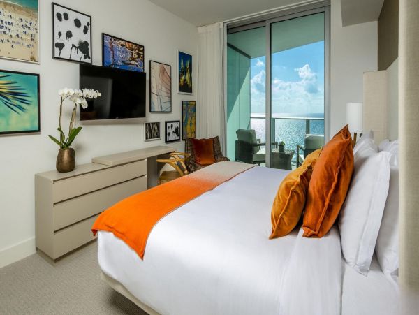 Hollywood, FL Vacation Rental with Ocean Views and Amenities