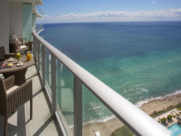 Spacious Hollywood, FL Vacation Rental with Ocean Views