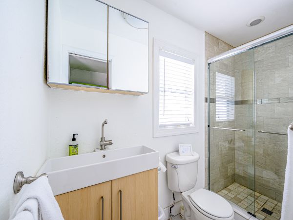 Hollywood Home 1024042