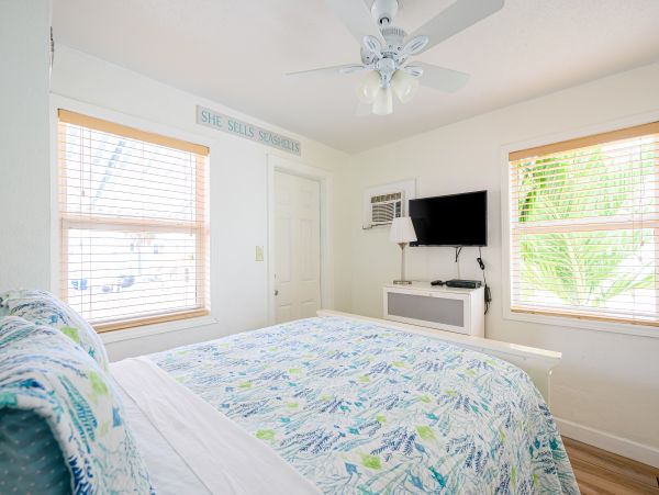 Hollywood Home 1024042