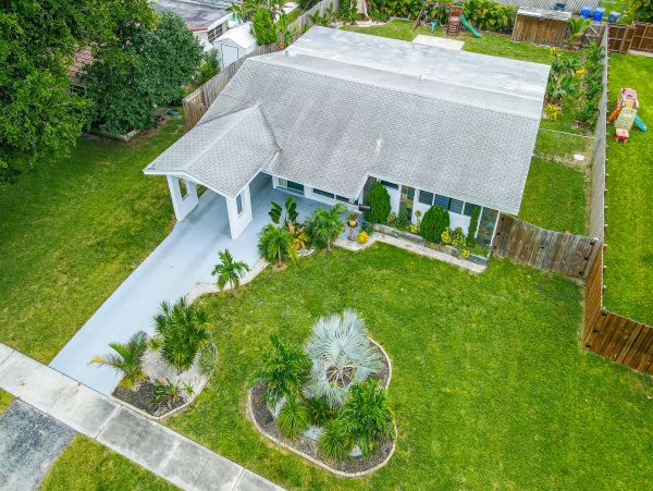 Hollywood Home 1024046