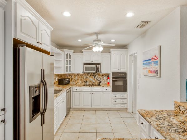 Hollywood Home 1024050