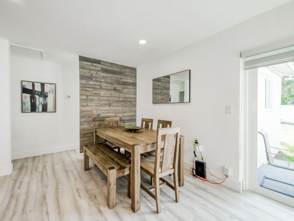 Hollywood Home 1024051